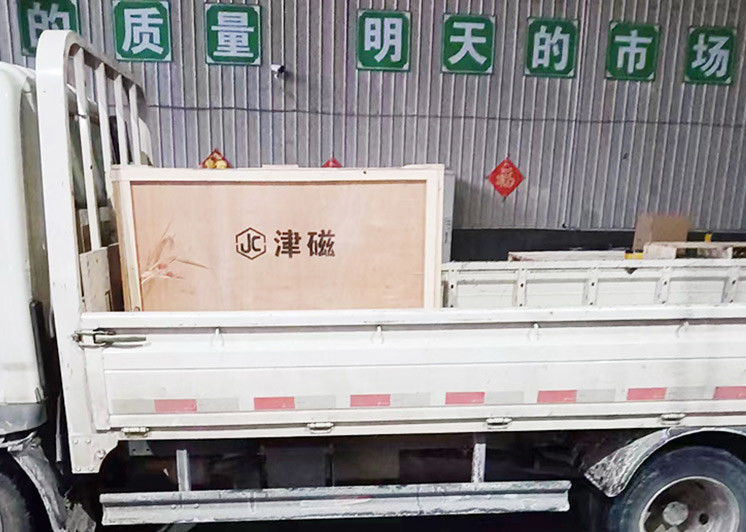 220V/380V 永久磁気分離装置 鉄の不純物を除去する 鉱石ドレス